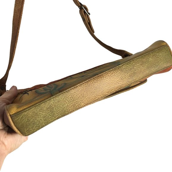 Anuschka NEVER USED Handpainted Leather Shoulder Bag Southwest Tribal - Picture 11 of 12